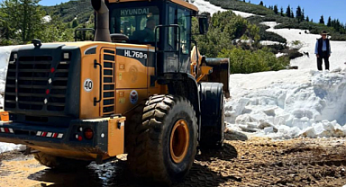 ARHAVİ YAYLA YOLU ÖZVERİLİ BİR ÇALIŞMA SONUCU AÇILDI